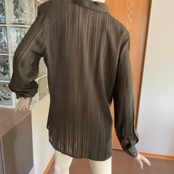 OLSEN COLLECTION Olive Green, Long Sleeved, TEXTURED SILK, Very Feminine Size 6 - Picture 6 of 11